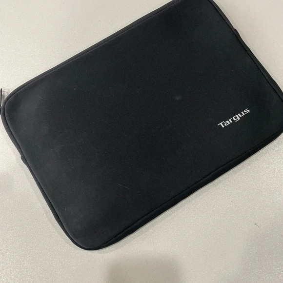 Targus Laptop Case Black - Picture 1 of 4